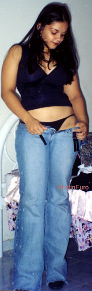 Date this lovely Brazil girl Leandea from CASTANHAL B7824