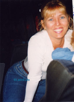 Date this young Brazil girl Rosangela from ITAPERUNA B7846