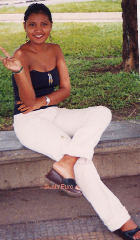 Date this cute Brazil girl Ana from MANAUS B7871