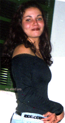 Date this sensual Brazil girl Ceila from BAURU B8044