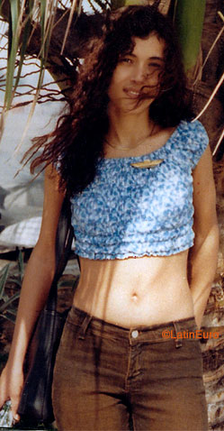 Date this delightful Brazil girl Rozzana from RIO DE JANEIRO B8075