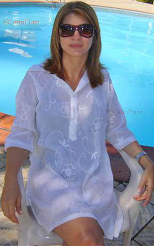 Date this tall Brazil girl Edna from Goiania B809