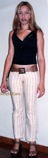 Date this hot Brazil girl Regilonia from BIRIGUI B8102