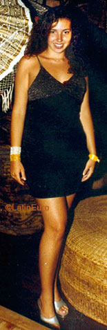 Date this nice looking Brazil girl Juliana from CAMPINAS B8113