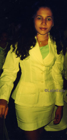 Date this young Brazil girl Maria from ITABUNA B8260