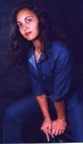 Date this stunning Brazil girl Geisa from SACRAMENTO B8272