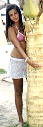 Date this fun Brazil girl Hosana from ITABUNA B8298