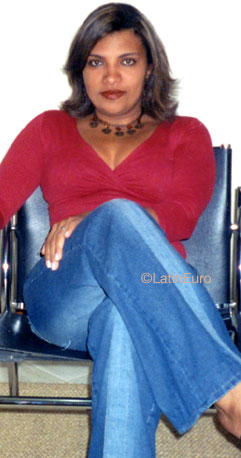 Date this cute Brazil girl Maria from ITABUNA B8392