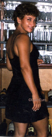 Date this delightful Brazil girl Rosangela from RIO DE JANEIRO B8415