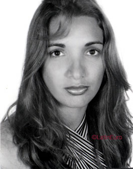 Date this sensual Brazil girl Click from PORTEIRINHA B8469