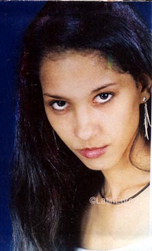 Date this hot Brazil girl Claudia from SALVADOR B8524