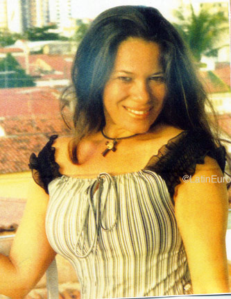 Date this pretty Brazil girl Lidia from Fortaleza B327