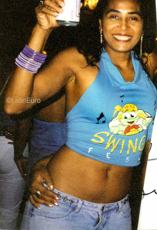 Date this pretty Brazil girl Eliana from SALVADOR B8681