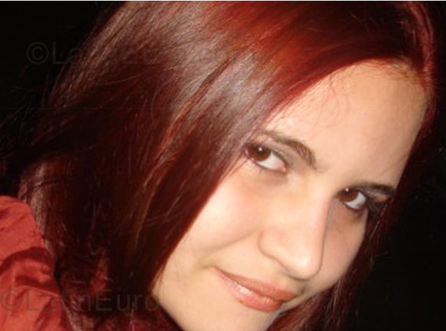 Date this gorgeous Brazil girl Karoline from Rio Branco B954