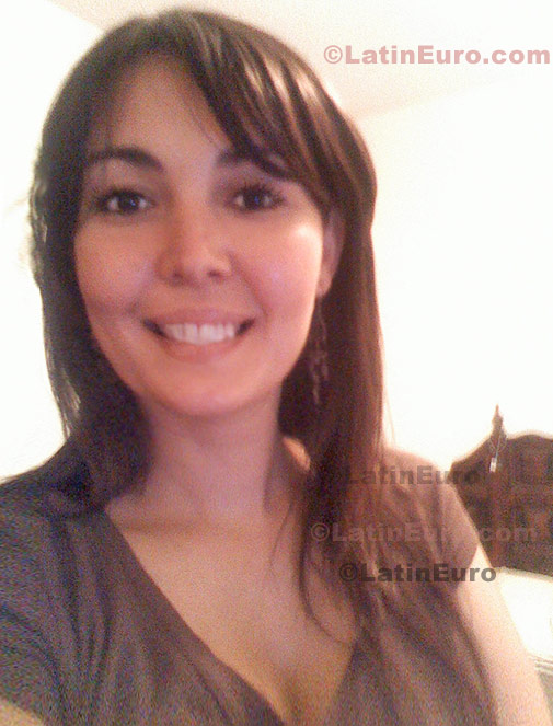 Date this athletic Mexico girl Sandra from Guadalajara N-1005
