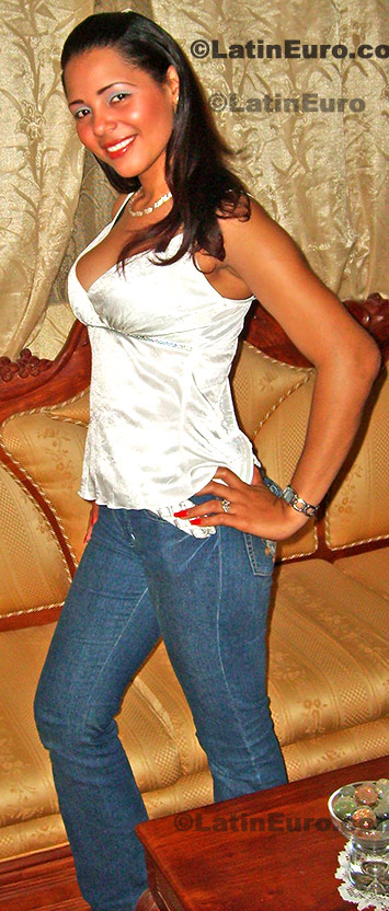 Date this fun Dominican Republic girl Kathy from  N-1113
