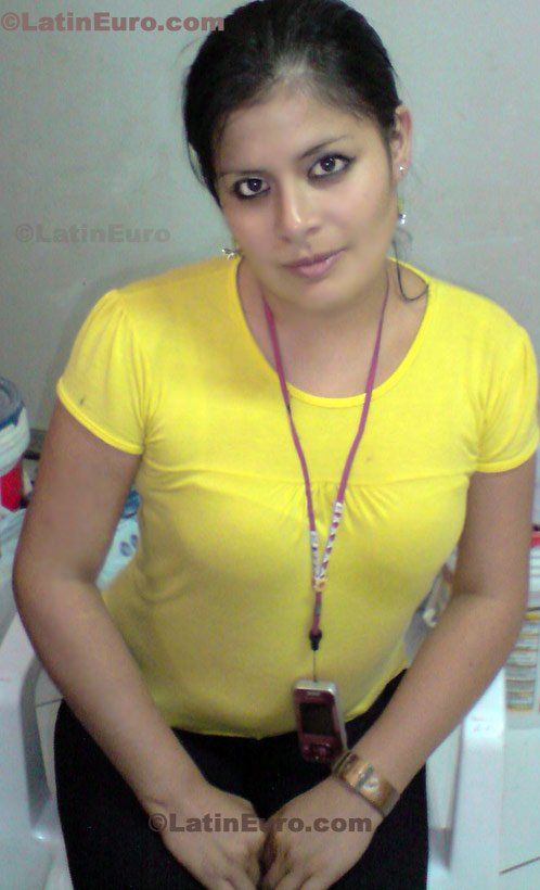 Date this georgeous Peru girl Blanca from Lima N-1158