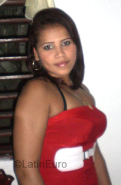 Date this young Dominican Republic girl Gladys from  N-1598