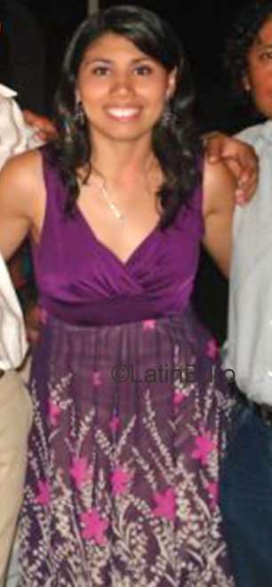 Date this fun Mexico girl Emma from Merida N-244