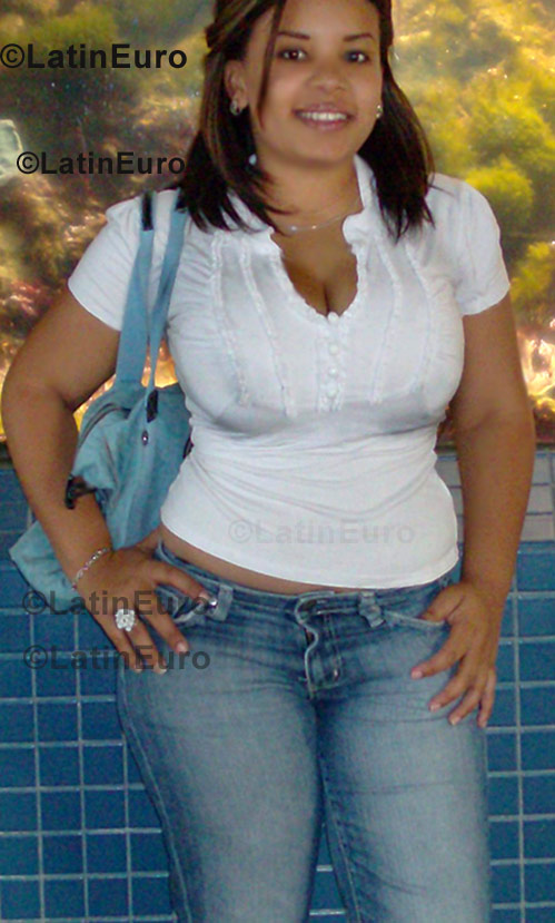 Date this passionate Dominican Republic girl Joslin- from Santo Domingo N-549