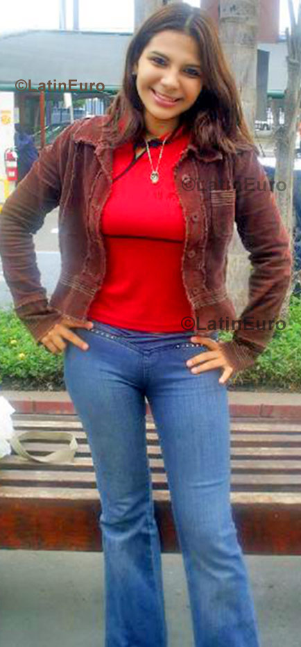 Date this cute Peru girl Mariana from Lima N-580