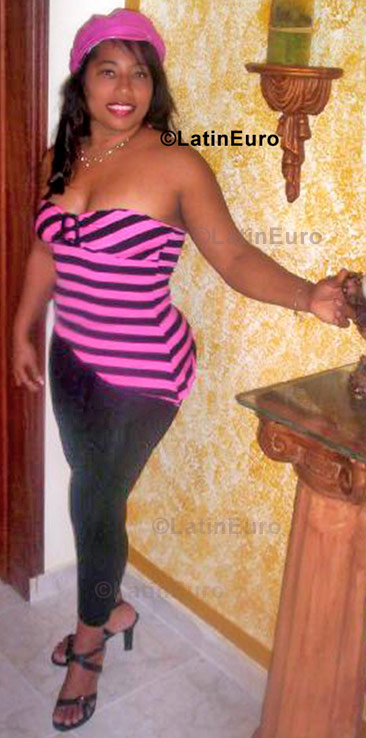 Date this exotic Dominican Republic girl Fatima from San Cristobal N-630
