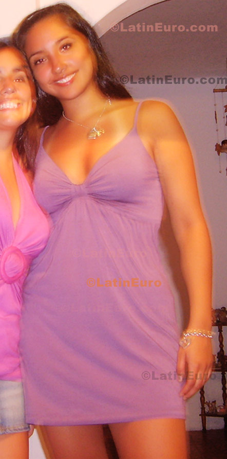 Date this voluptuous Peru girl Carla from Lima N-837