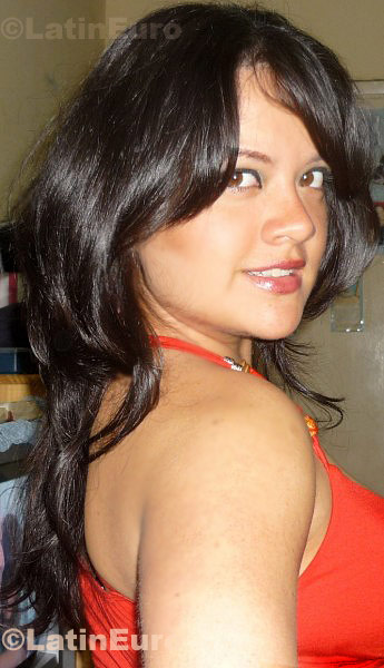 Date this sultry Peru girl Cynthia from Lima N-888