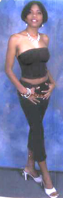 Date this young Dominican Republic girl Yudelka- from Santiago N-1460