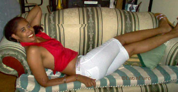 Date this delightful Dominican Republic girl Aleyda from Puerto Plata N1061