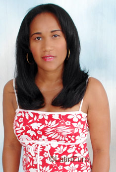 Date this funny Dominican Republic girl Maritza from  N1277