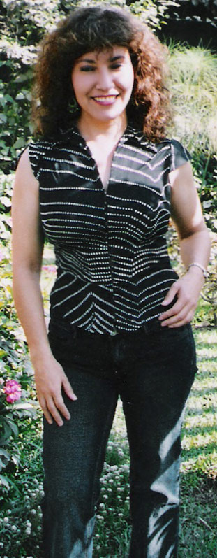 Date this pretty Peru girl Carmen from Ica N1473