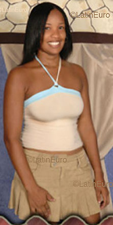 Date this funny Dominican Republic girl Altagracia from San Pedro de Macoris N154