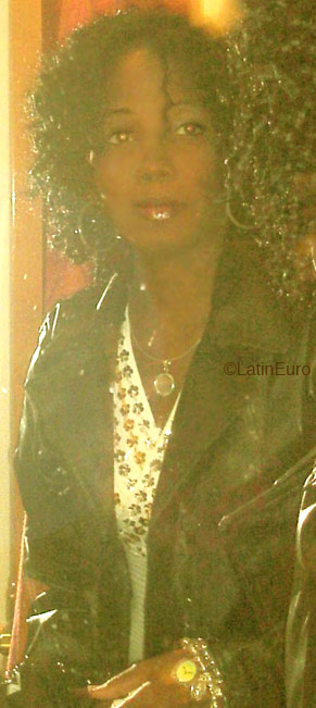 Date this pretty Dominican Republic girl Yubelkis from  N1819