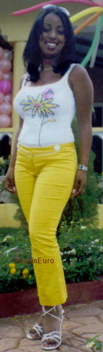 Date this tall Any Country girl Rossy from  N1917