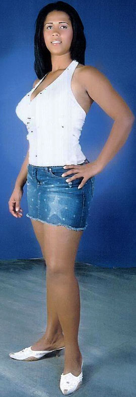 Date this athletic Dominican Republic girl Elaine from Santo Domingo N1959