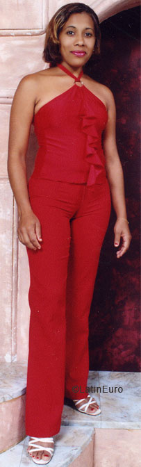 Date this nice looking Dominican Republic girl Carla from  N2089