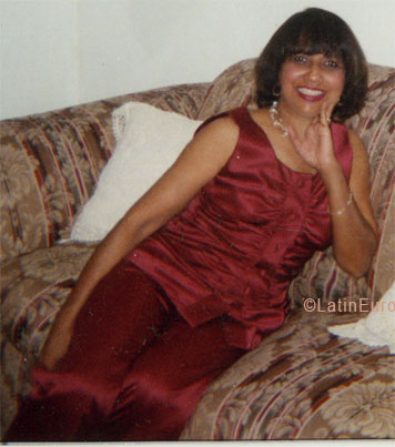 Date this hard body Dominican Republic girl Maria from Santo Domingo N2112