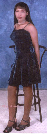 Date this charming Dominican Republic girl Disania from San Francisco de Macoris N2351