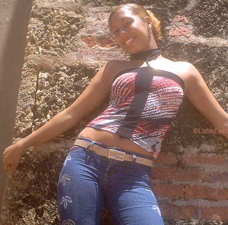 Date this cute Any Country girl Wendy from  N2358
