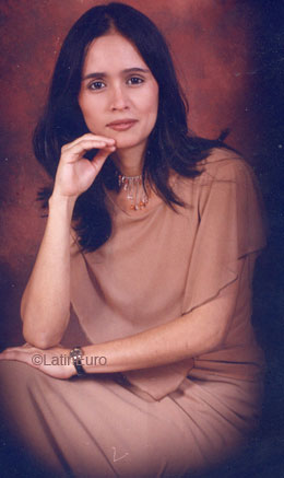 Date this sensual Honduras girl Rosa from  N2550