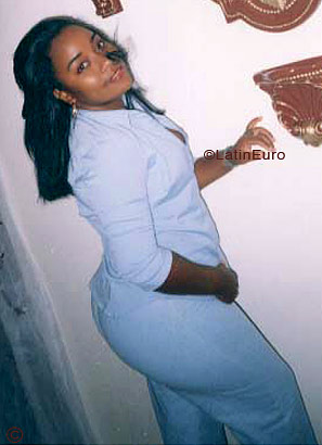 Date this fun Any Country girl Johanna from  N2834