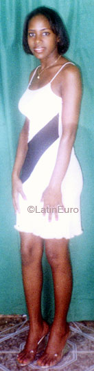 Date this happy Dominican Republic girl Jeniffer from Higuey N2855