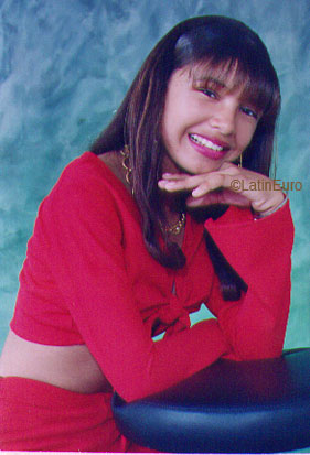 Date this stunning Dominican Republic girl Dariana from La Romana N2899