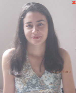 Date this athletic Panama girl Meeling> from  N2935