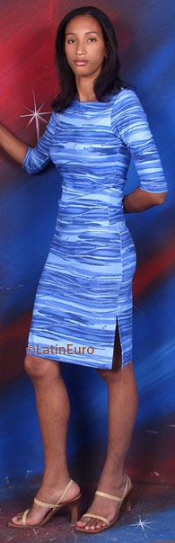 Date this nice looking Dominican Republic girl Yocasta from  N2956