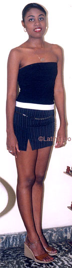 Date this georgeous Dominican Republic girl Angelina from Santo Domingo N3034