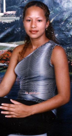 Date this stunning Honduras girl Jessi from  N3219