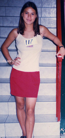 Date this athletic Honduras girl Heydi from  N3256