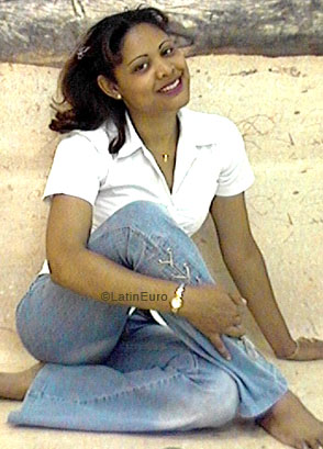 Date this foxy Any Country girl Anny from  N3282